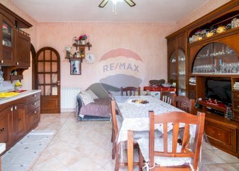 Sala da pranzo - Trilocale Via della Regione
 
7, Viagrande - foto 16