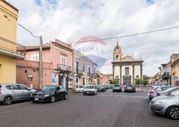 Edificio all\'aperto - Trilocale Via della Regione
 
7, Viagrande - foto 28