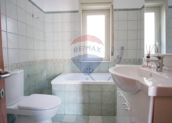 Bagno - Appartamento Via Archimede
 
162, Misterbianco - foto 12