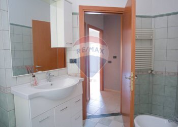 Bagno - Appartamento Via Archimede
 
162, Misterbianco - foto 13