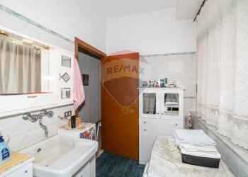 Bagno - Appartamento Via Rametta
 
49, Catania - foto 8