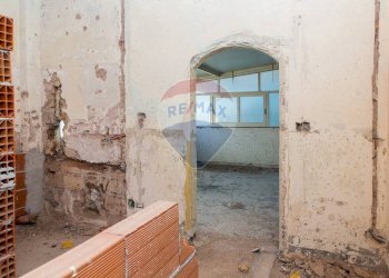 Edificio all\'aperto - Casa indipendente Via Palermo
 
637, Catania - foto 13