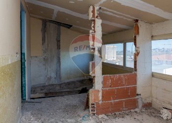 Scale - Casa indipendente Via Palermo
 
637, Catania - foto 16