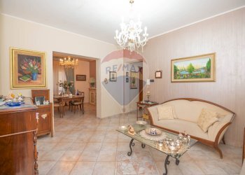 Soggiorno - Casa indipendente Via Madonna della Pietra
 
SNC, Mineo - foto 7