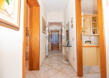 Hall / corridoio - Casa indipendente Via Madonna della Pietra
 
SNC, Mineo - foto 20