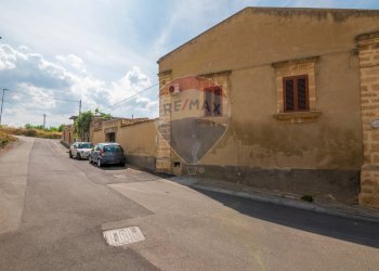 Casa all\'aperto - Casa indipendente Via Madonna della Pietra
 
SNC, Mineo - foto 61