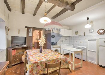 Cucina - Semi-detached house Loc. Casamona
 
16, Loro Ciuffenna - photo 6