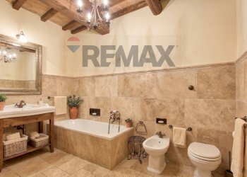 Bagno - Semi-detached house Loc. Casamona
 
16, Loro Ciuffenna - photo 7