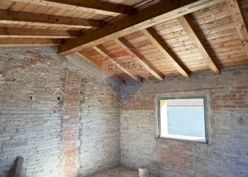 Stanza vuota - Appartamento via Piave
 
170, Santa Maria Nuova - foto 5