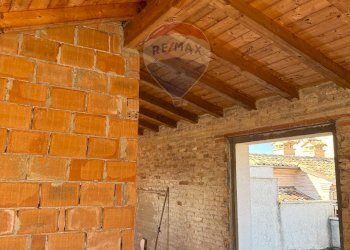 Stanza vuota - Appartamento via Piave
 
170, Santa Maria Nuova - foto 2