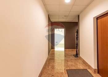 Hall / corridoio - Ufficio Via Archimede Pasquinelli
 
2/A, Jesi - foto 9