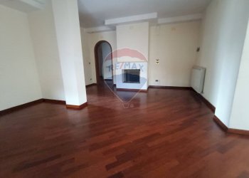 Stanza vuota - Appartamento Via Della Montagnola
 
4, Perugia - foto 8