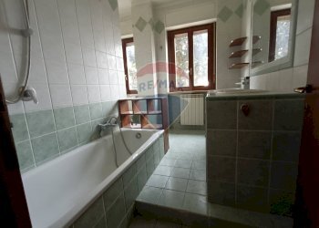 Bagno - Appartamento Via Della Montagnola
 
4, Perugia - foto 32