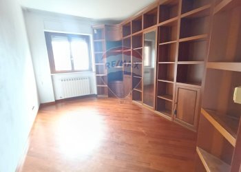 Stanza vuota - Appartamento Via Della Montagnola
 
4, Perugia - foto 35