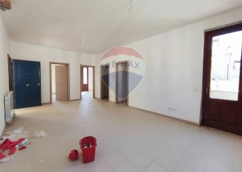 Stanza vuota - Quadrilocale G46F+X5 Cerzeto, Provincia di Cosenza, Cerzeto - foto 38