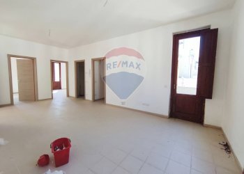 Stanza vuota - Quadrilocale G46F+X5 Cerzeto, Provincia di Cosenza, Cerzeto - foto 39