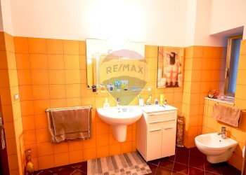 Bagno - Quadrilocale Via Tagliamento
 
23, Catania - foto 9