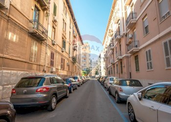 Edificio all\'aperto - Quadrilocale Via Tagliamento
 
23, Catania - foto 23