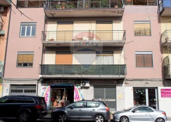 Edificio all\'aperto - Attico VIA VINCENZO BELLINI
 
40, Sant'Agata Li Battiati - foto 2
