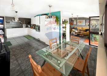 Sala da pranzo - Attico VIA VINCENZO BELLINI
 
40, Sant'Agata Li Battiati - foto 5