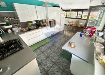 Cucina - Attico VIA VINCENZO BELLINI
 
40, Sant'Agata Li Battiati - foto 9