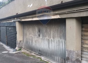 Edificio all\'aperto - Box Via Del Bosco
 
360, Catania - foto 1