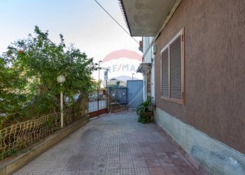 Terrazza - Quadrilocale Via Ferrara
 
53, Misterbianco - foto 31