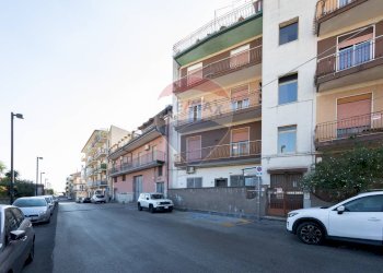 Edificio all\'aperto - Quadrilocale Via Ferrara
 
53, Misterbianco - foto 34