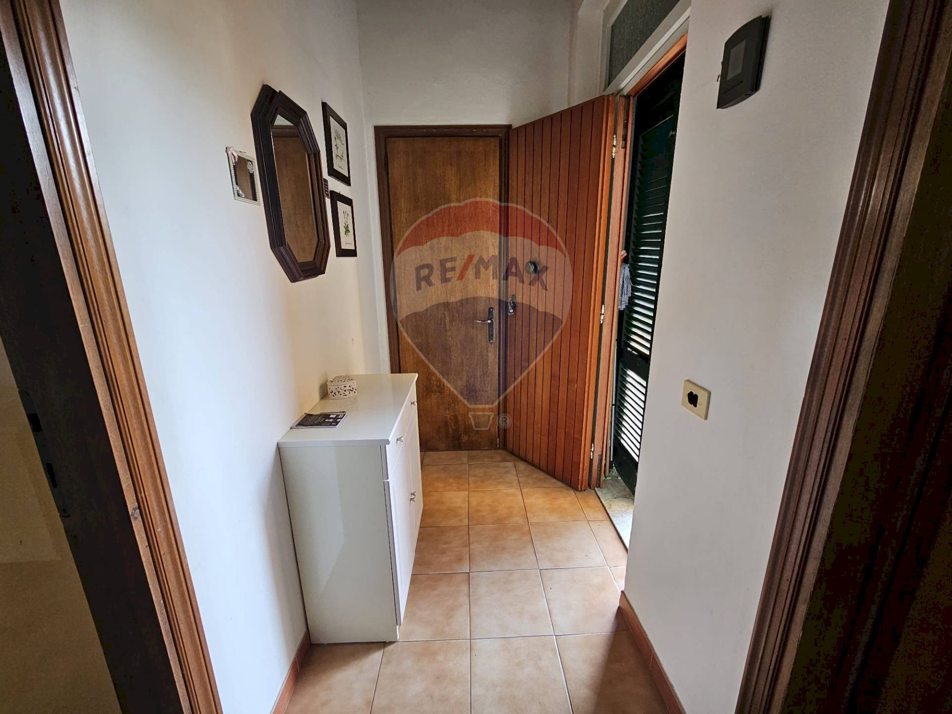Hall / corridoio - Three-room apartment Piombino - photo 1