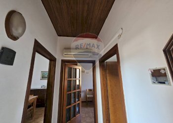 Hall / corridoio - Trilocale Piombino - foto 10