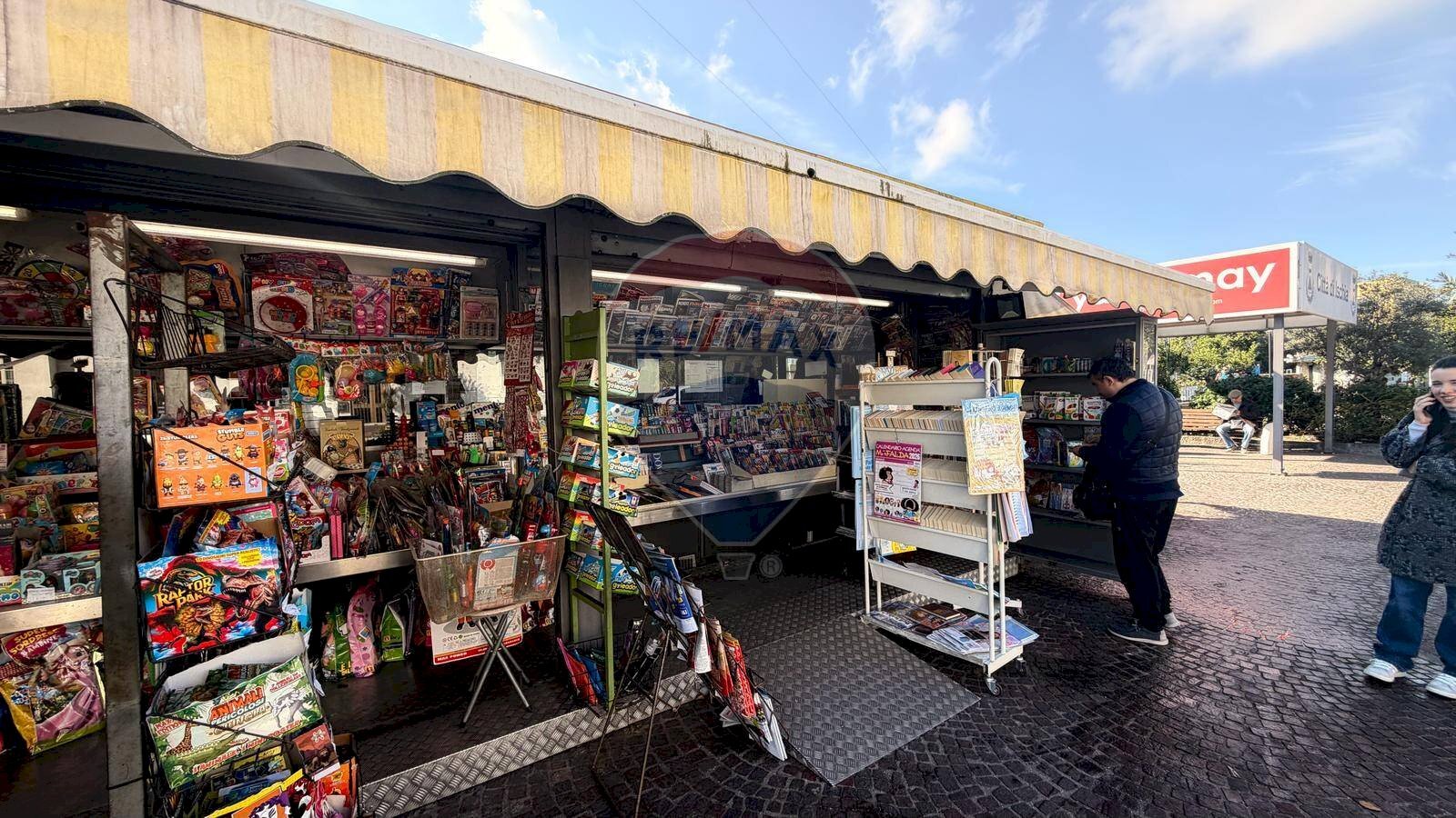 Edificio all\'aperto - Commercial Premises Via Alfredo De Luca, Ischia - photo 2