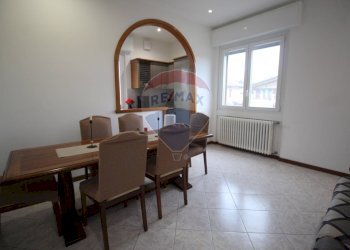 Sala da pranzo - Quadrilocale viale delle rimembranze
 
9, Ponte San Pietro - foto 3