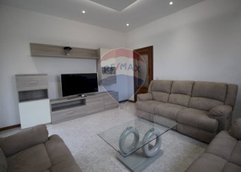 Soggiorno - Quadrilocale viale delle rimembranze
 
9, Ponte San Pietro - foto 10