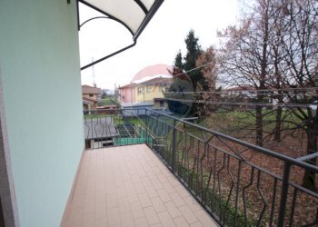 Balcone - Quadrilocale viale delle rimembranze
 
9, Ponte San Pietro - foto 17