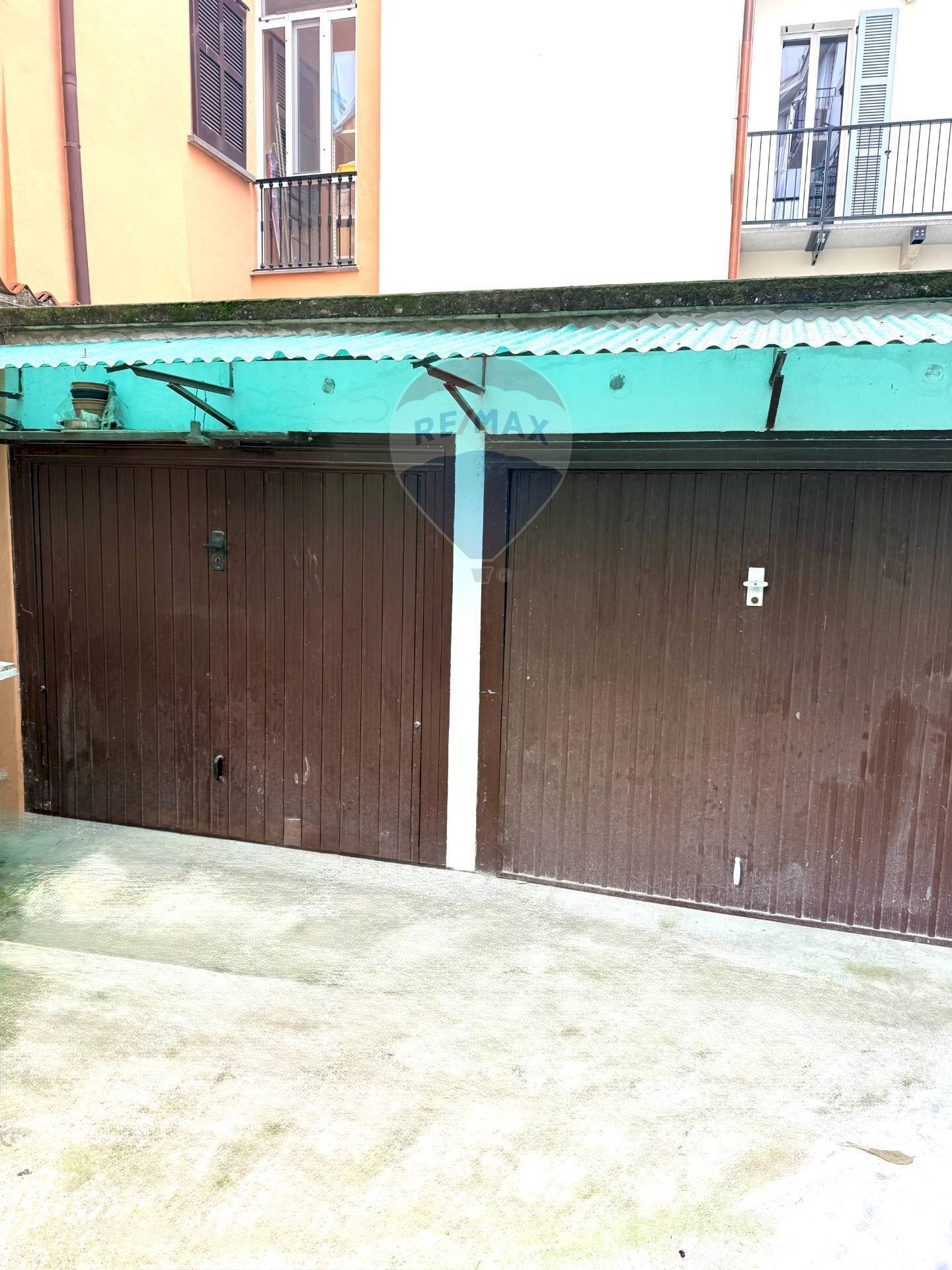 Edificio all\'aperto - Box via Azzario
 
16, Pavia - foto 1