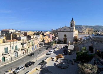 Foto 9 - Stabile - Palazzo Largo Castello
 
37, Ficarazzi - foto 9