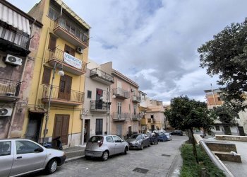 Foto 25 - Stabile - Palazzo Largo Castello
 
37, Ficarazzi - foto 25