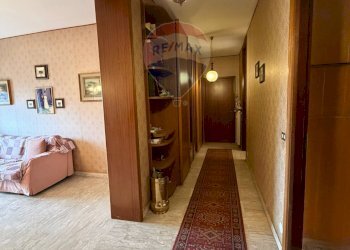 Hall / corridoio - Attico Piazza Marconi
 
24, Luino - foto 4