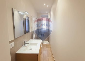 Bagno - Terreno non edificabile via chanoux
 
12, Torino - foto 12