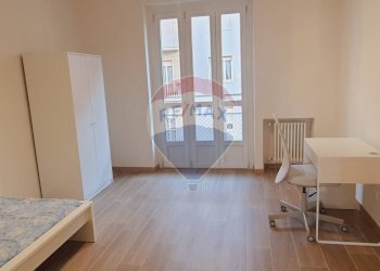 Camera / camera da letto - Terreno non edificabile via chanoux
 
12, Torino - foto 1