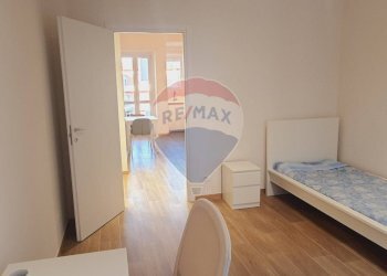 Camera / camera da letto - Terreno non edificabile via chanoux
 
12, Torino - foto 14