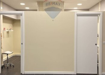 Hall / corridoio - Shop via benedetto cairoli
 
4/b, Parma - photo 9