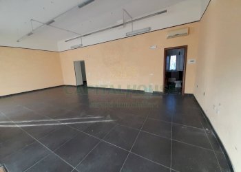 Foto 3 - Locale Commerciale Via XXV Aprile, Casagiove - foto 3