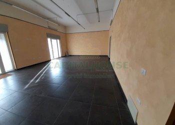 Foto 5 - Locale Commerciale Via XXV Aprile, Casagiove - foto 5