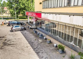 Edificio all\'aperto - Locale Commerciale via sempione, Busto Arsizio - foto 6