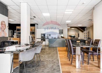 Ufficio - Commercial Premises via sempione, Busto Arsizio - photo 1