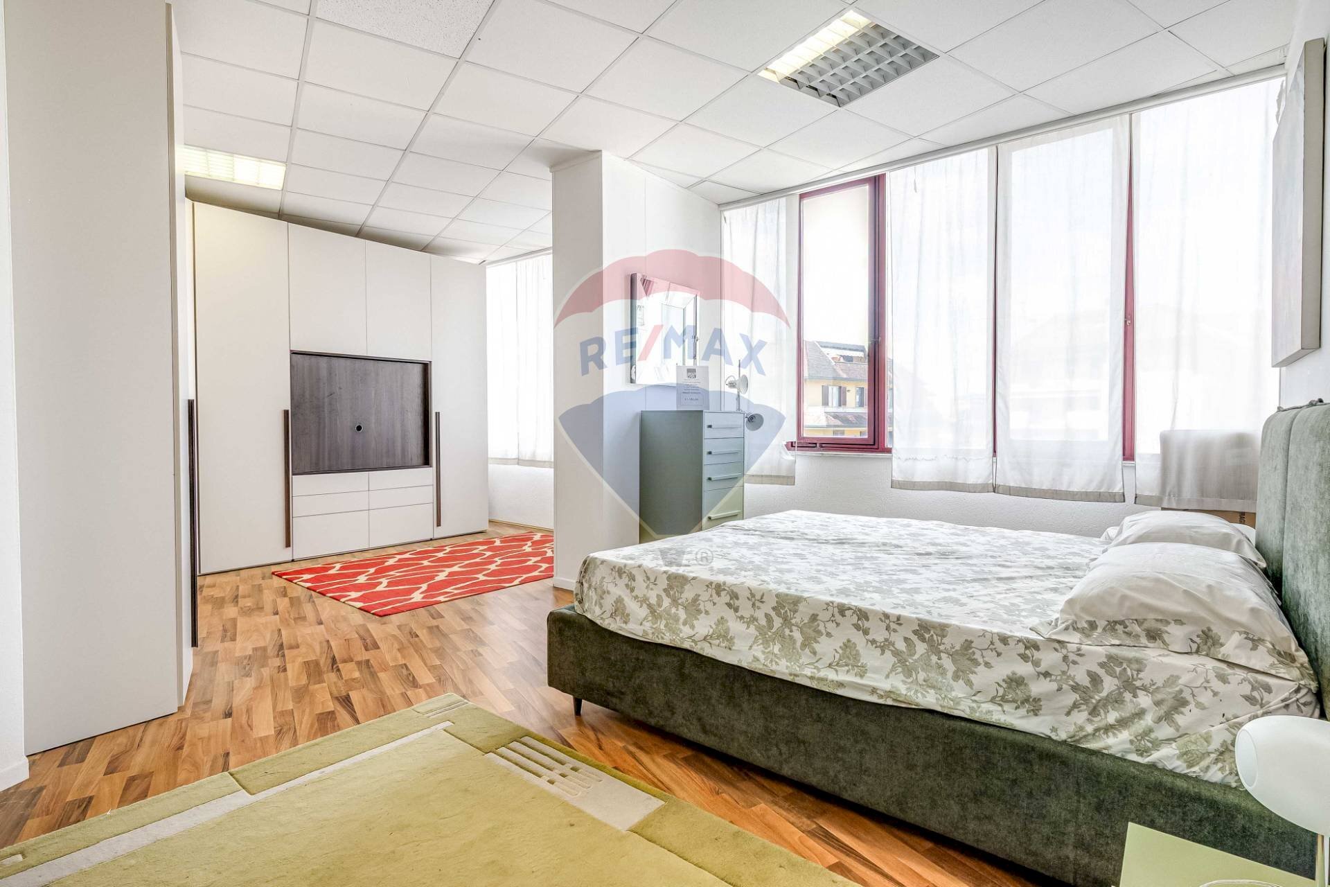 Camera / camera da letto - Commercial Premises via sempione, Busto Arsizio - photo 3