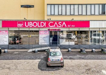 Edificio all\'aperto - Locale Commerciale via sempione, Busto Arsizio - foto 8