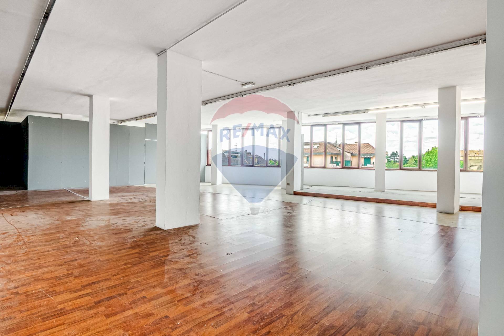 Stanza vuota - Commercial Premises via sempione, Busto Arsizio - photo 2