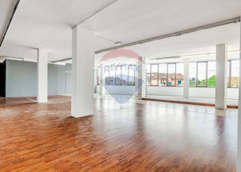 Stanza vuota - Commercial Premises via sempione, Busto Arsizio - photo 2